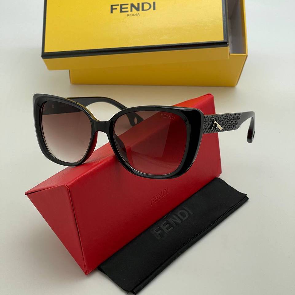 Фото Очки Fendi S4127