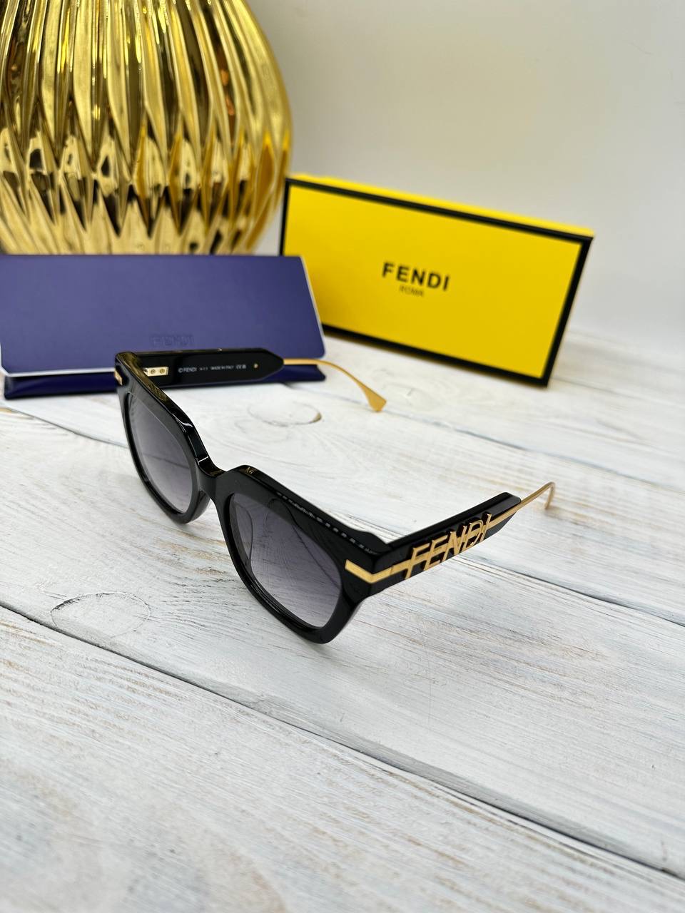 Фото Очки Fendi Fendigraphy B3272