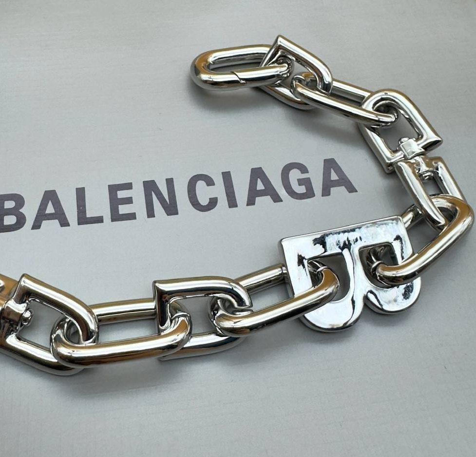 Фото Браслет Balenciaga B Chain B3323