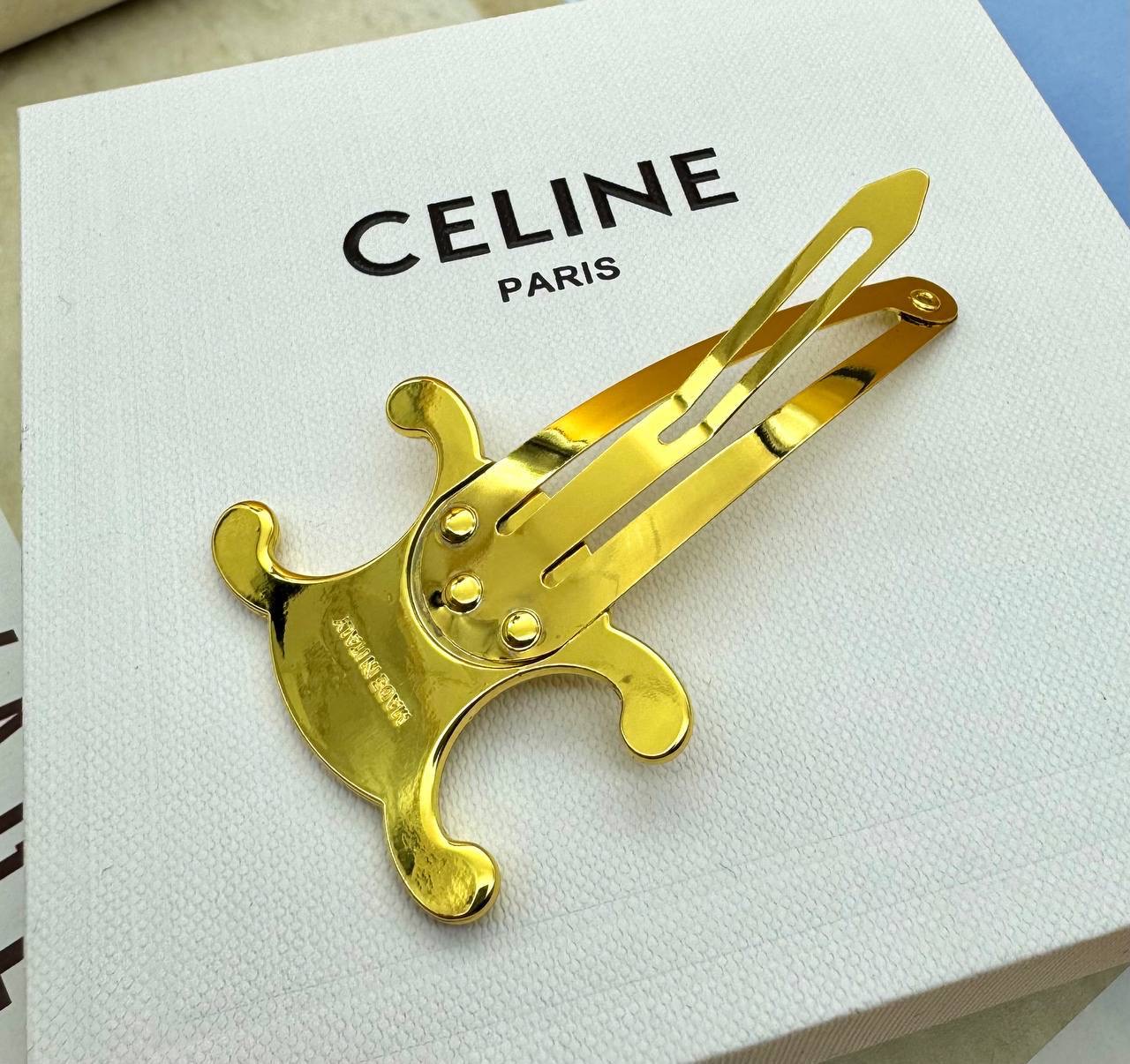 Фото Заколка Celine Triomphe B3369