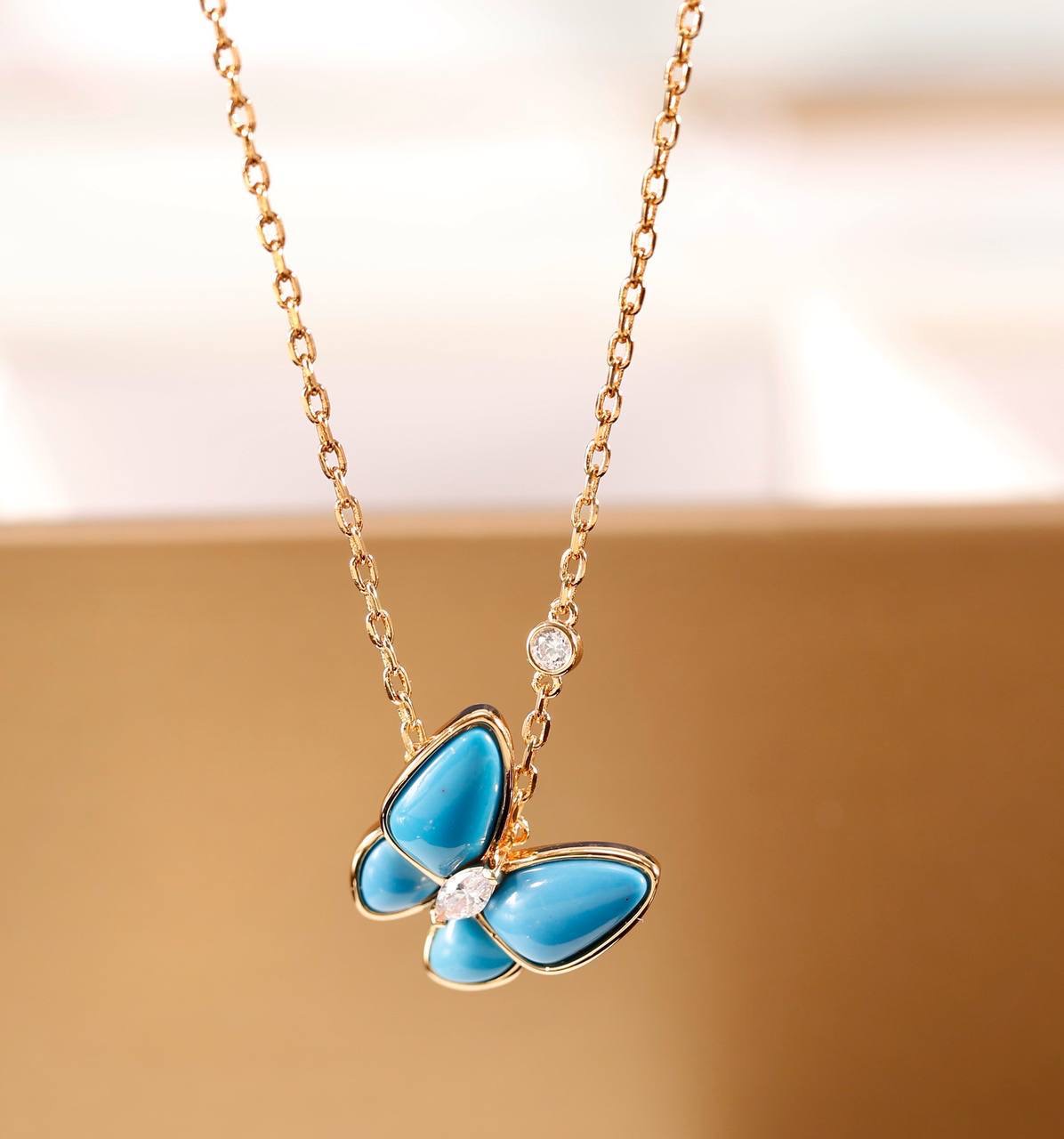 Фото Колье Van Cleef & Arpels Two Butterfly B3395