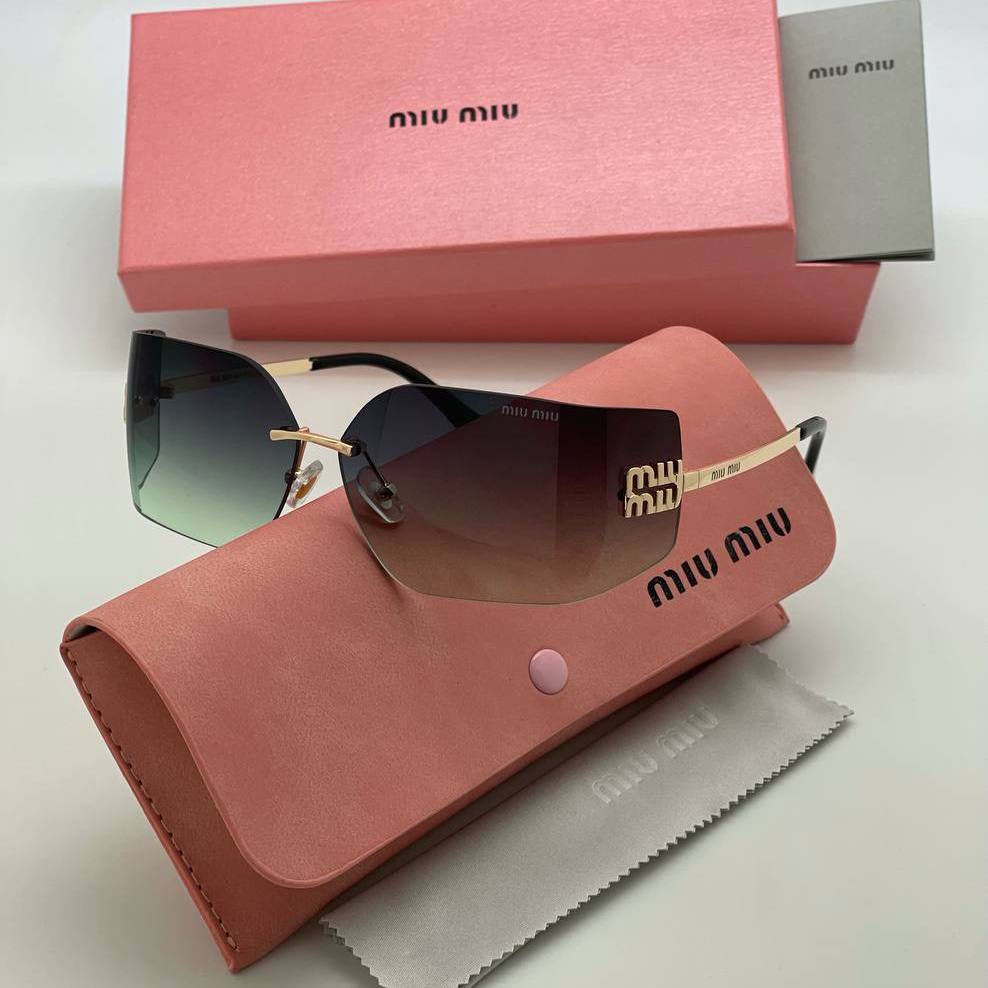 Фото Очки Miu Miu S4275