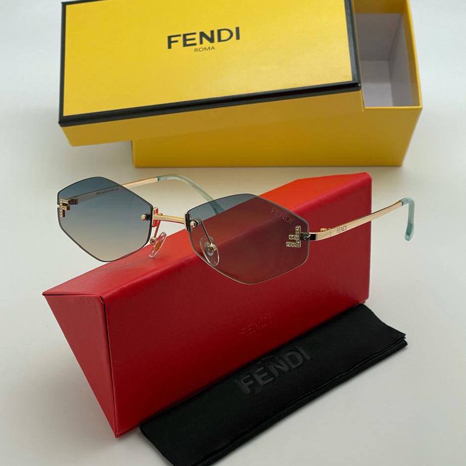 Фото Очки Fendi First Crystal S4337