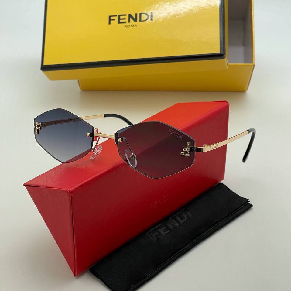 Фото Очки Fendi First Crystal S4334