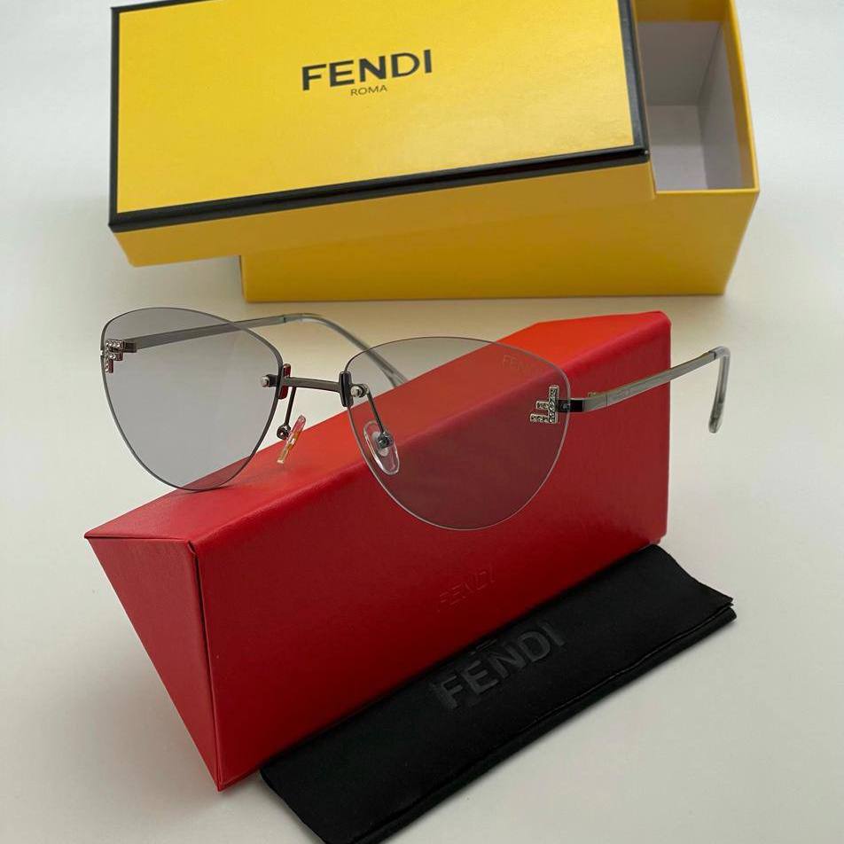 Фото Очки Fendi First Crystal S4342