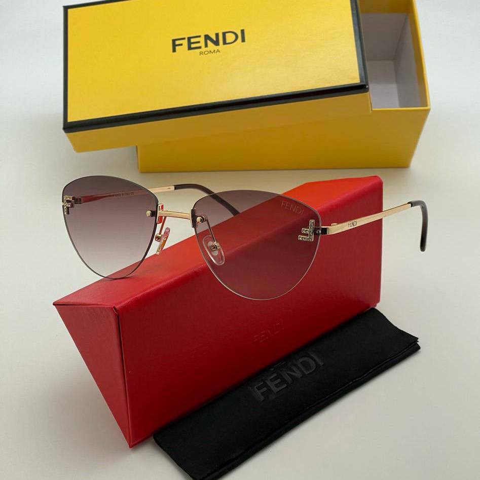 Фото Очки Fendi First Crystal S4345