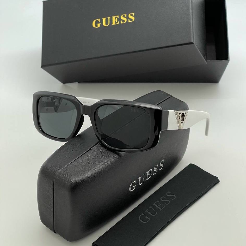 Фото Очки Guess S4404