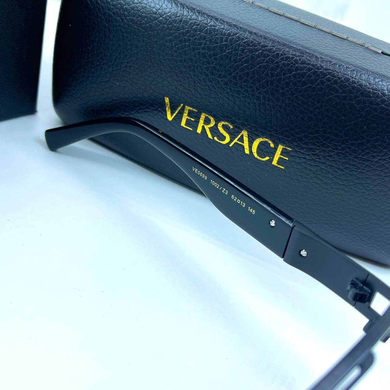 Фото Очки Versace Medusa B3424