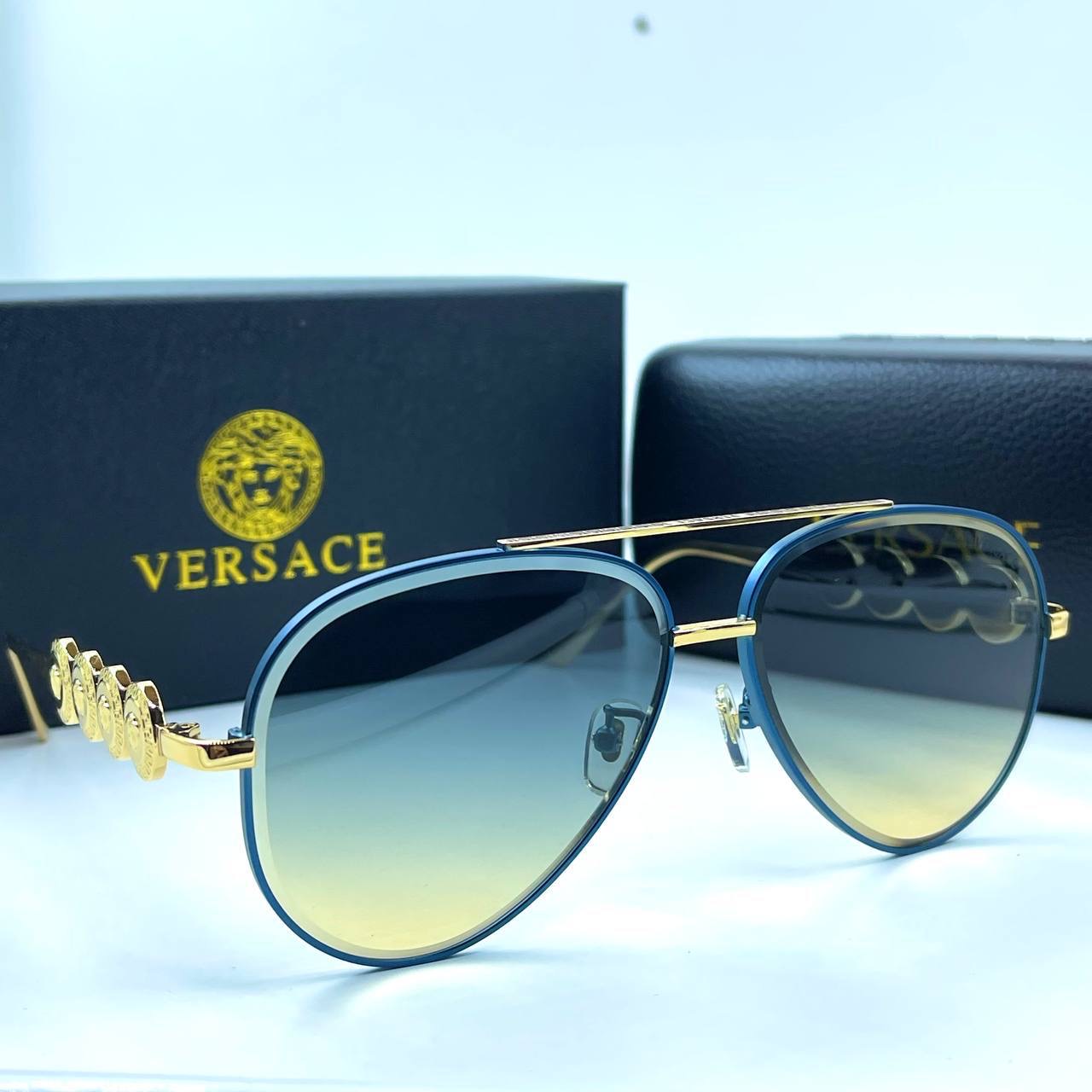 Фото Очки Versace Medusa B3427