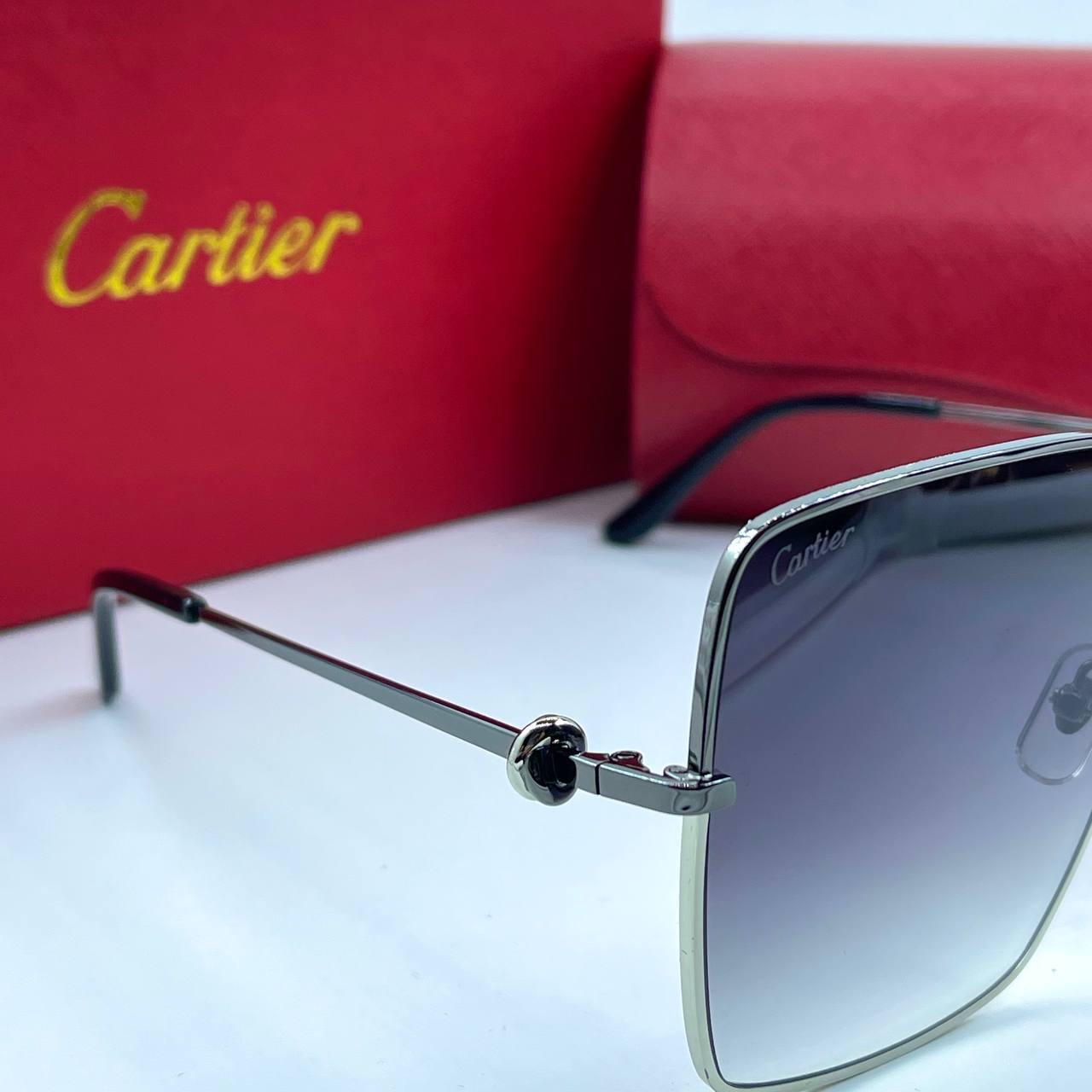 Фото Очки Cartier Trinity B3436