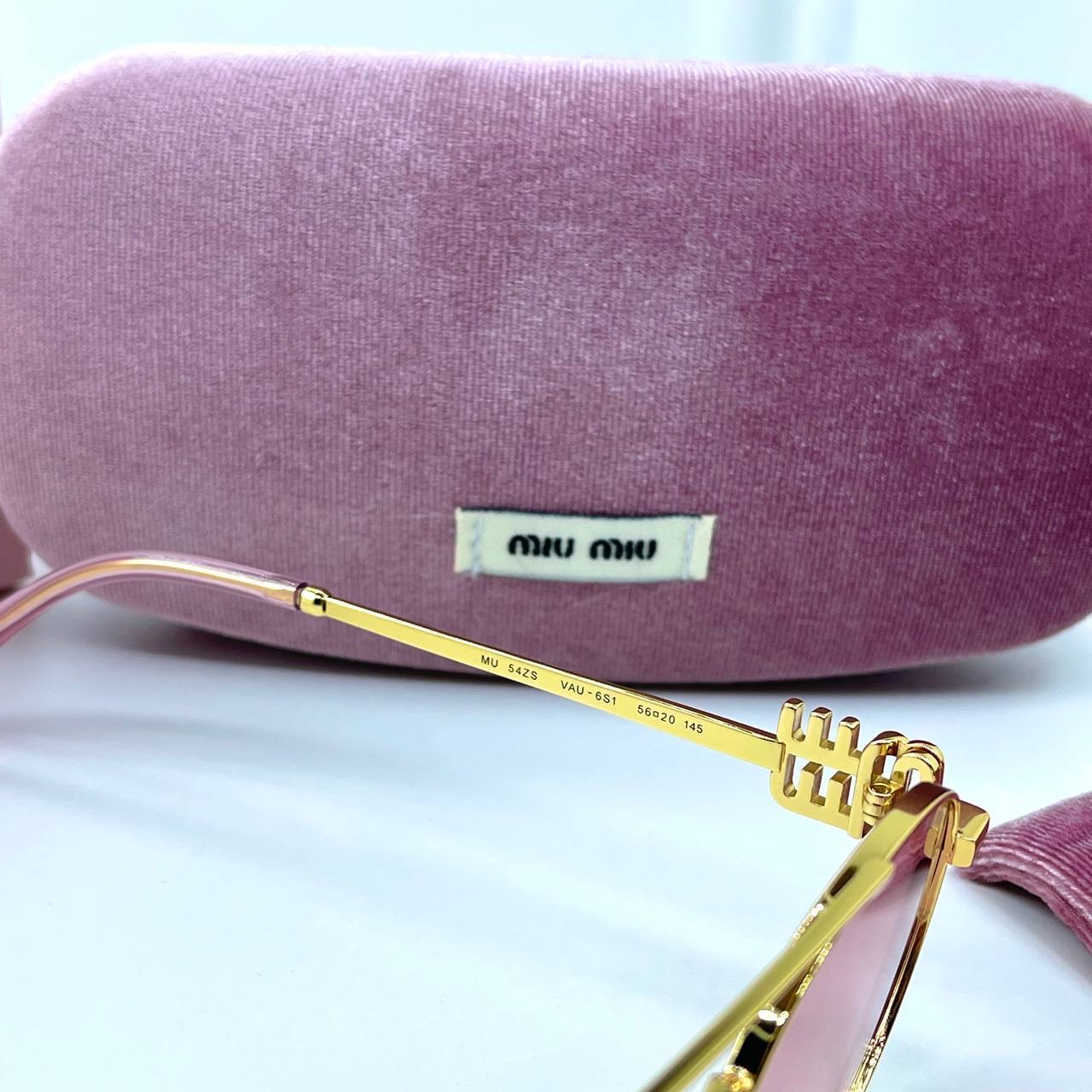 Фото Очки Miu Miu Logo B3456