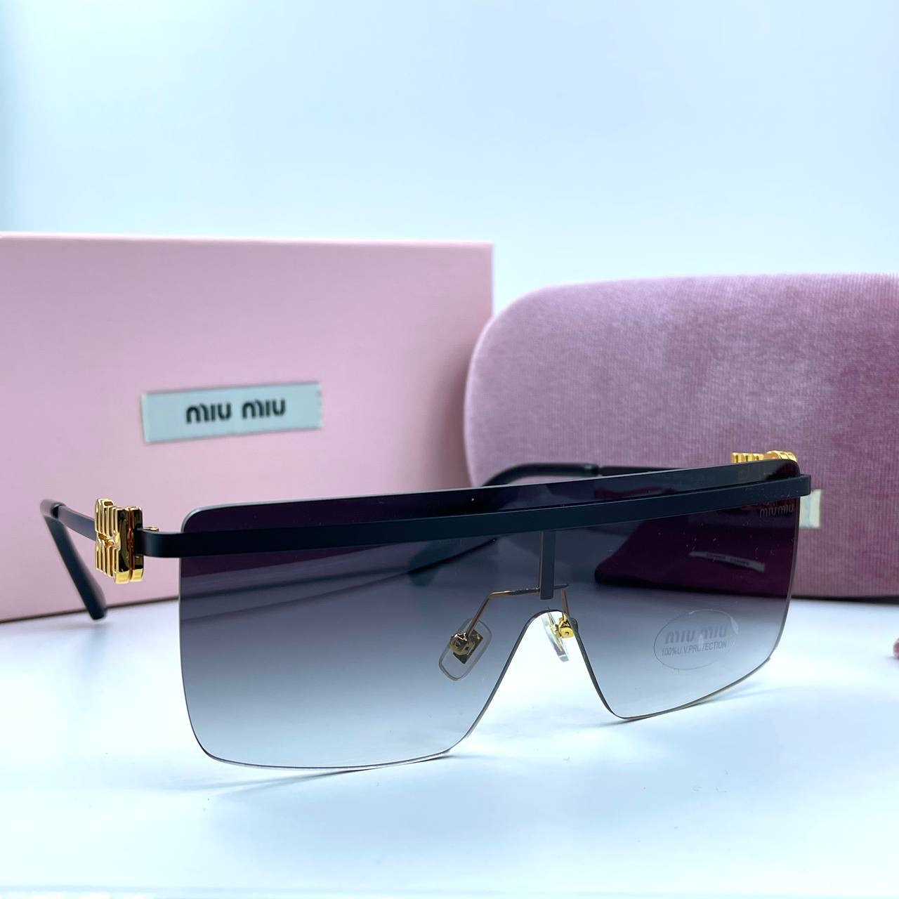 Фото Очки Miu Miu Logo B3458