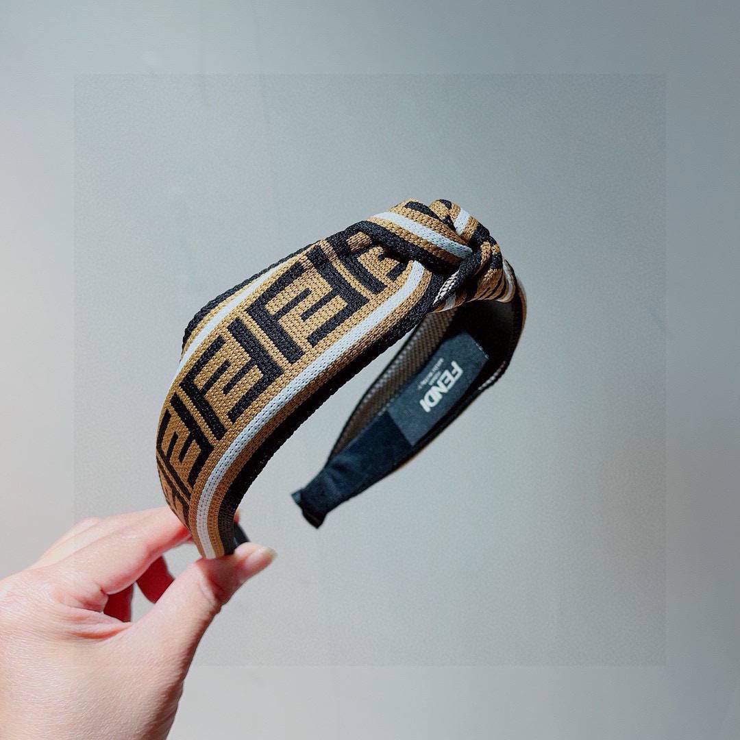 Фото Ободок Fendi S4422