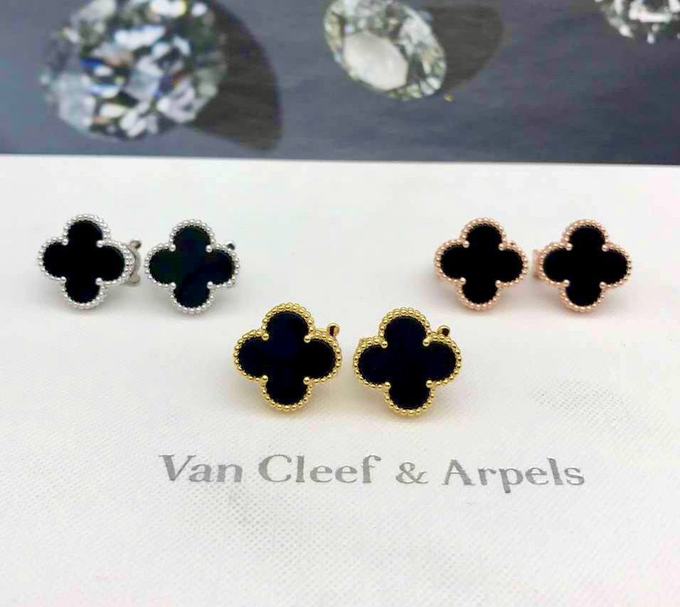 Фото Серьги Van Cleef & Arpels Vintage Alhambra S4451