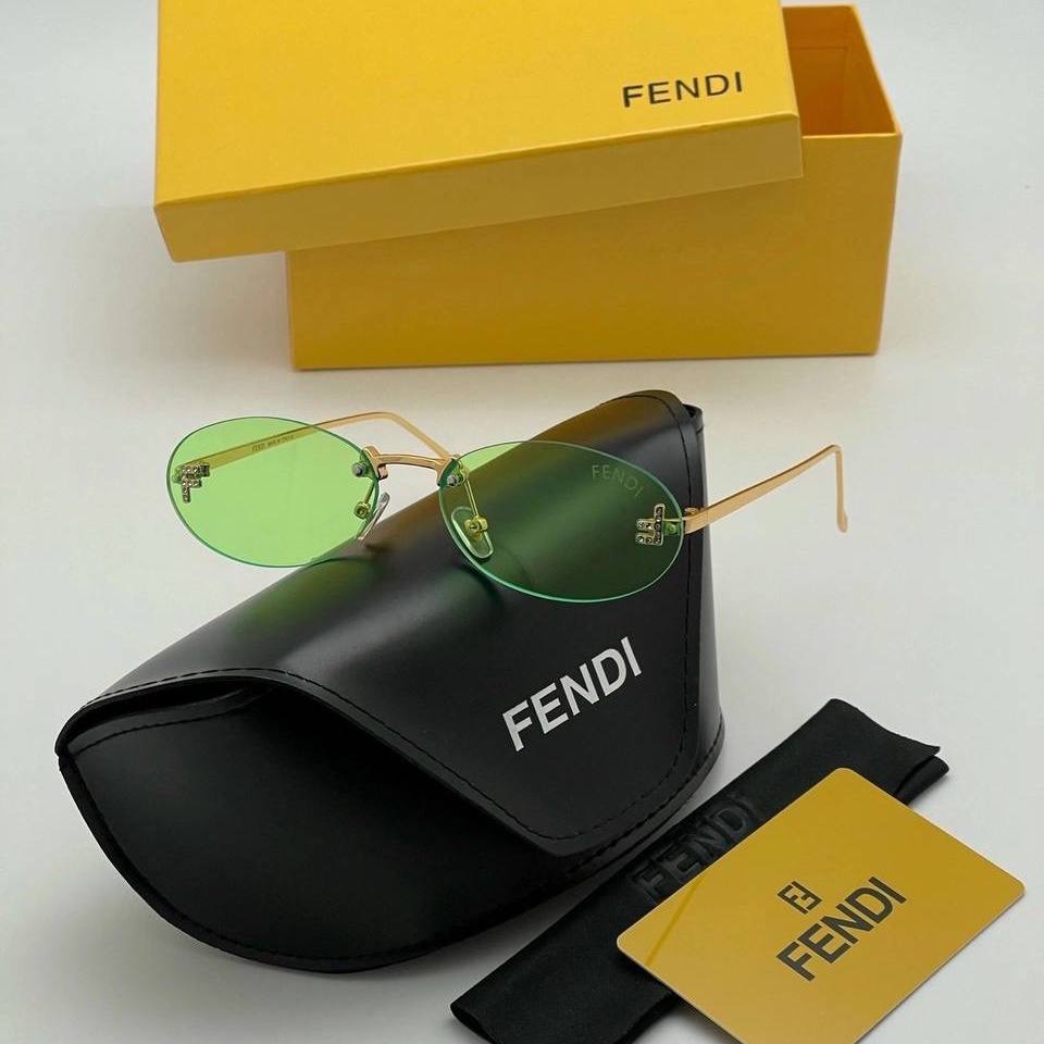 Фото Очки Fendi First Crystal S4495