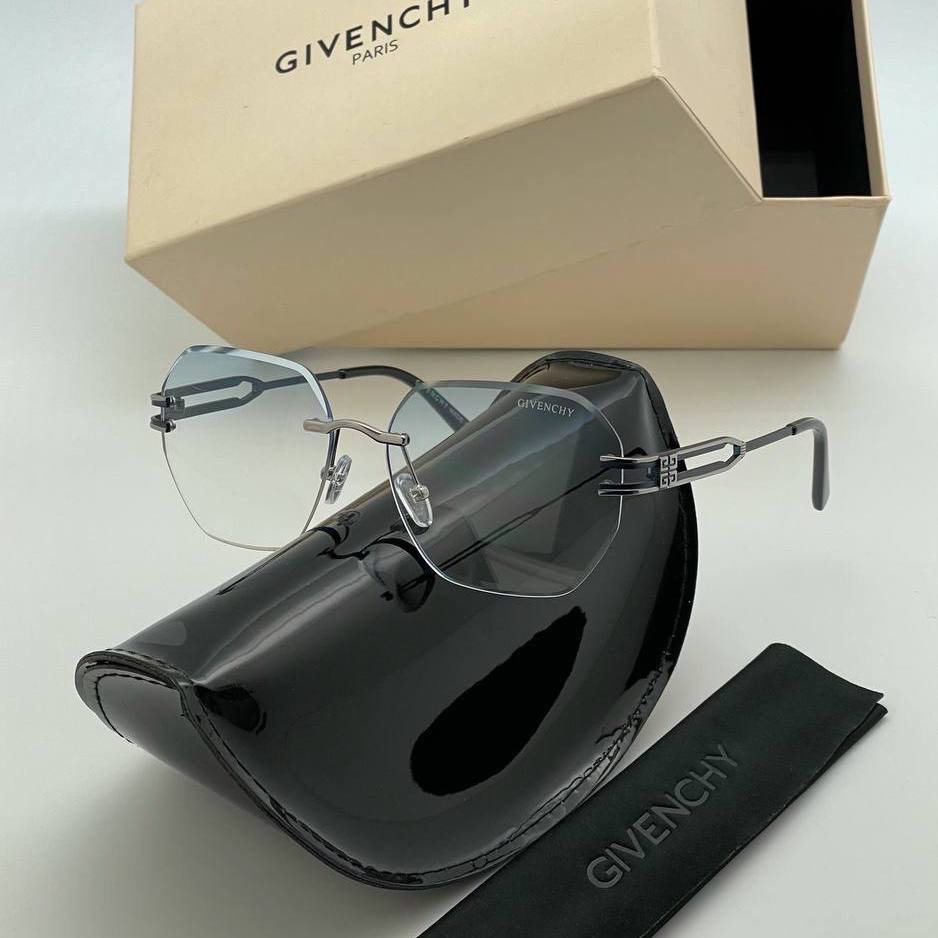 Фото Очки Givenchy M2751