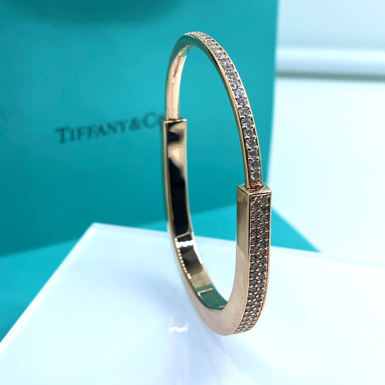 Фото Браслет Tiffany & Co Lock S4575