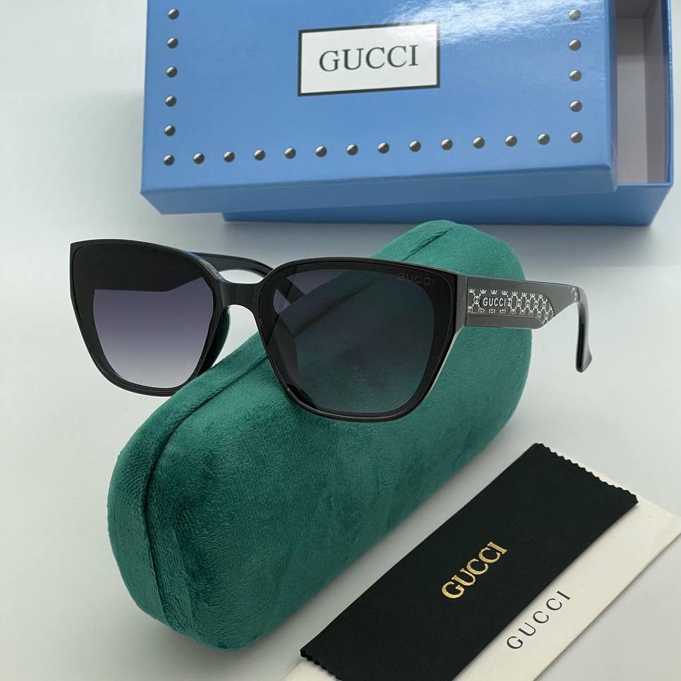 Фото Очки Gucci S4750