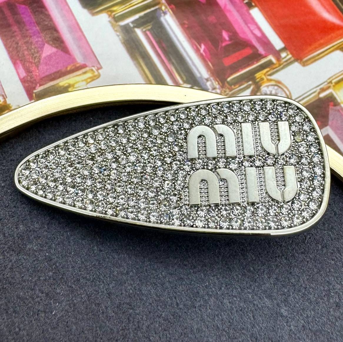 Фото Заколка Miu Miu B3908