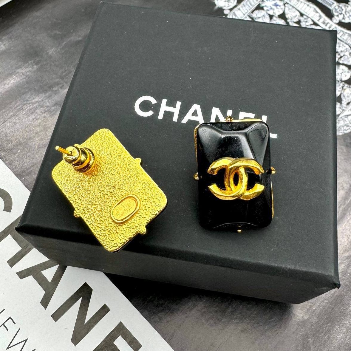 Фото Серьги Chanel B3929