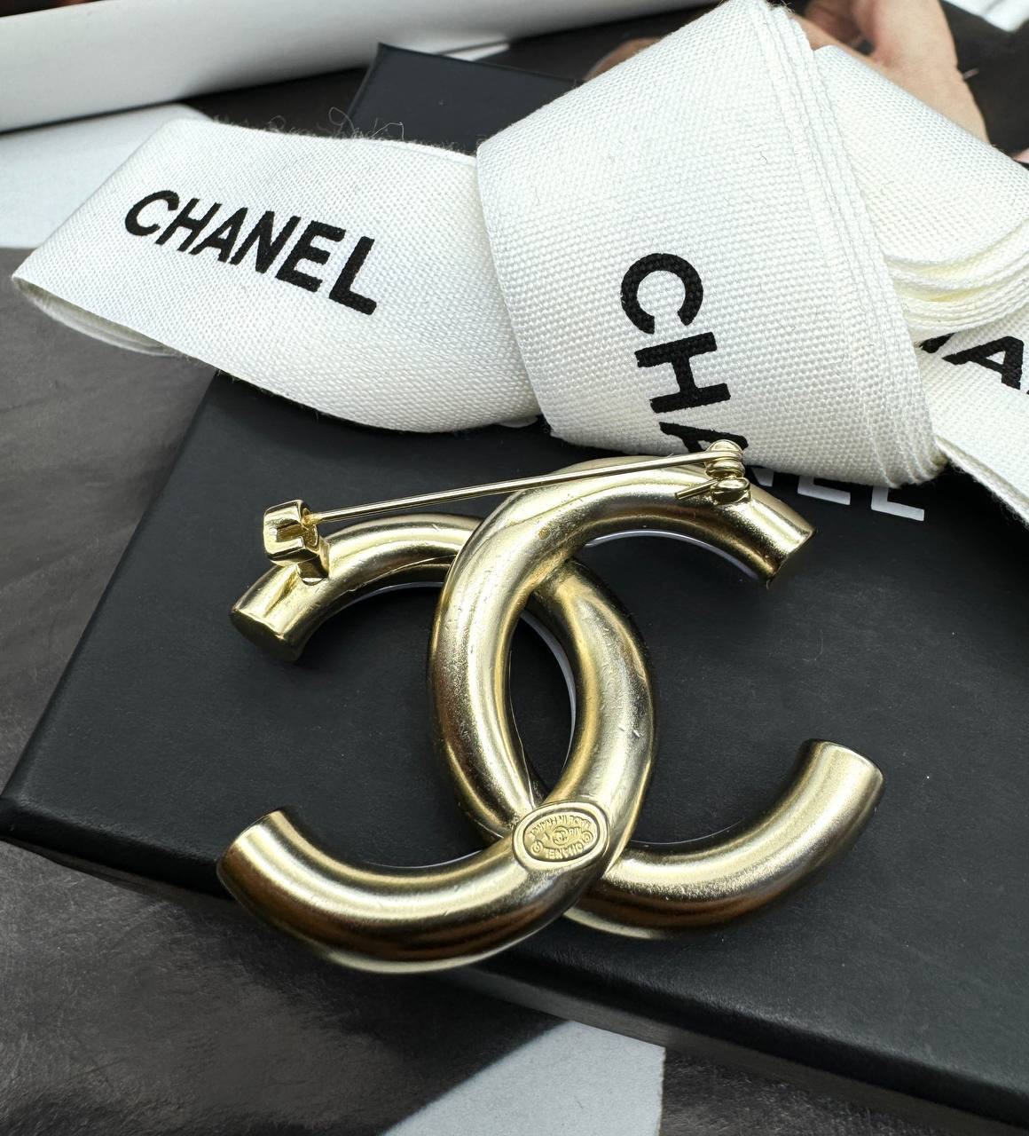 Фото Брошь Chanel M2850