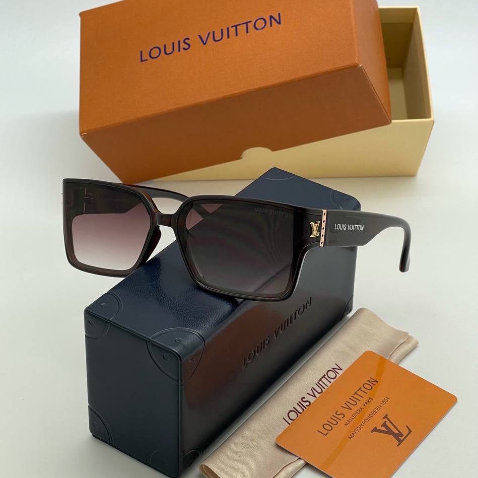 Фото Очки Louis Vuitton B3986