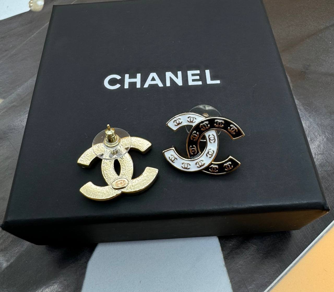 Фото Серьги Chanel B3750