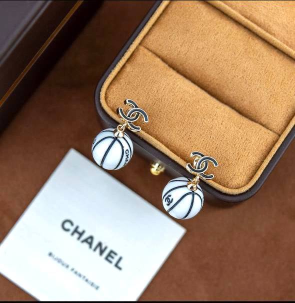 Фото Серьги Chanel B3758