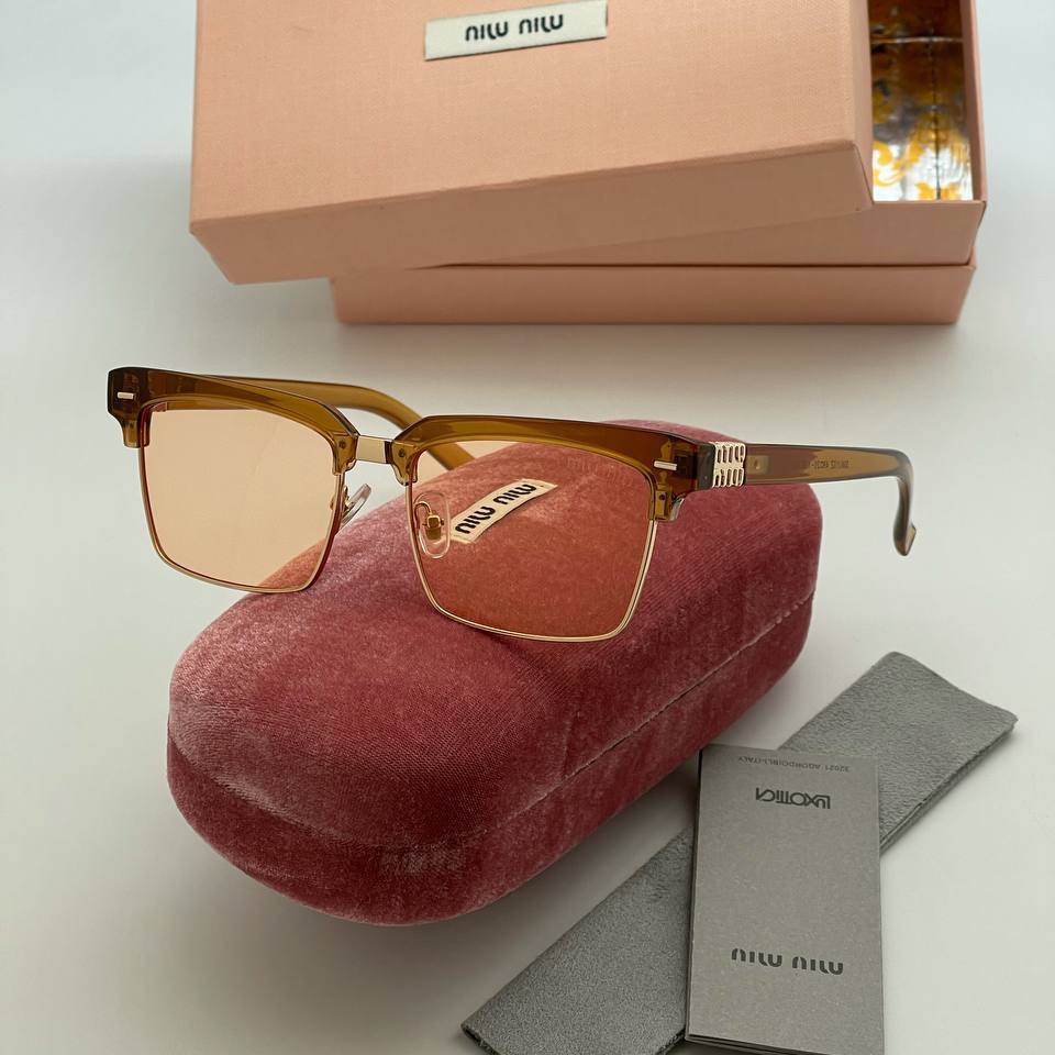 Фото Очки Miu Miu S4997