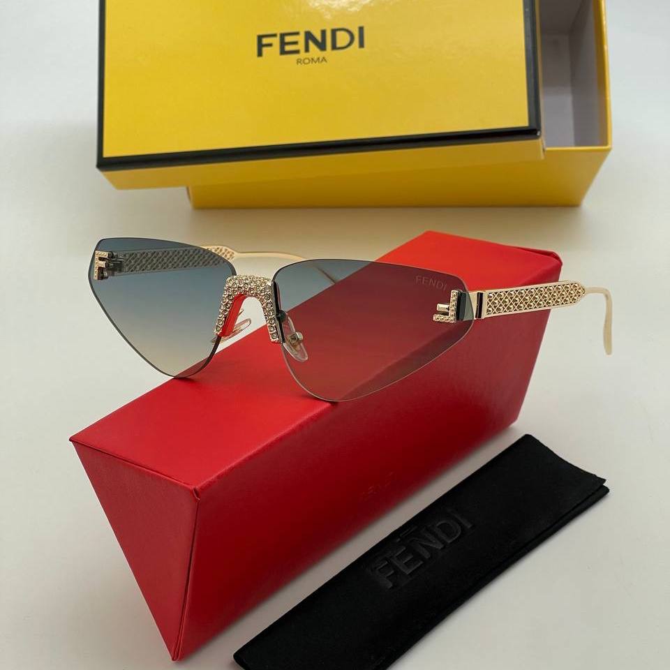 Фото Очки Fendi S5284