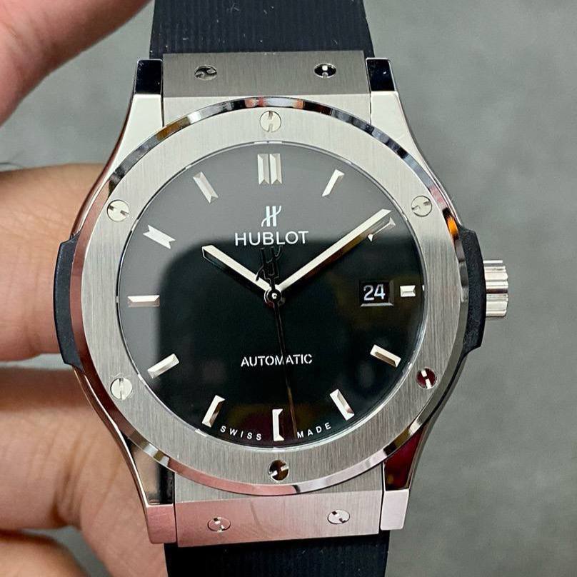 Фото Часы Hublot Classic Fusion S5323