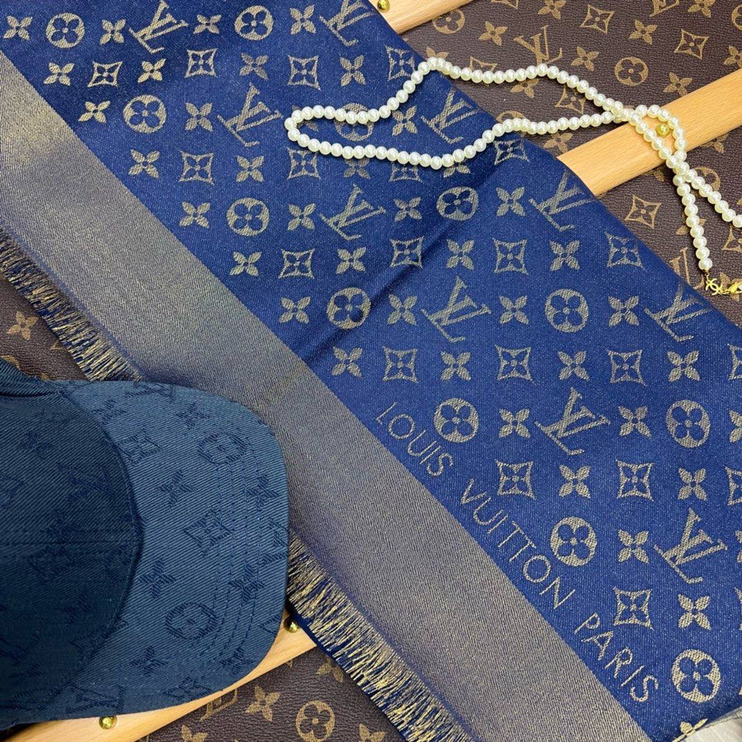 Фото Шаль Louis Vuitton So Shine Monogram B4022