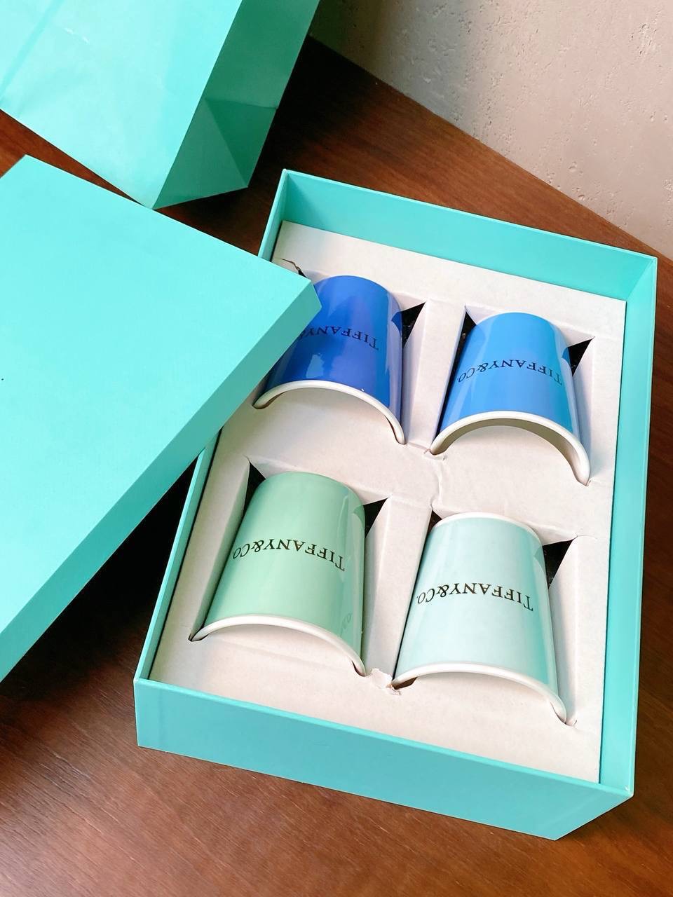 Фото Набор стаканов Tiffany & Co Cups B4036