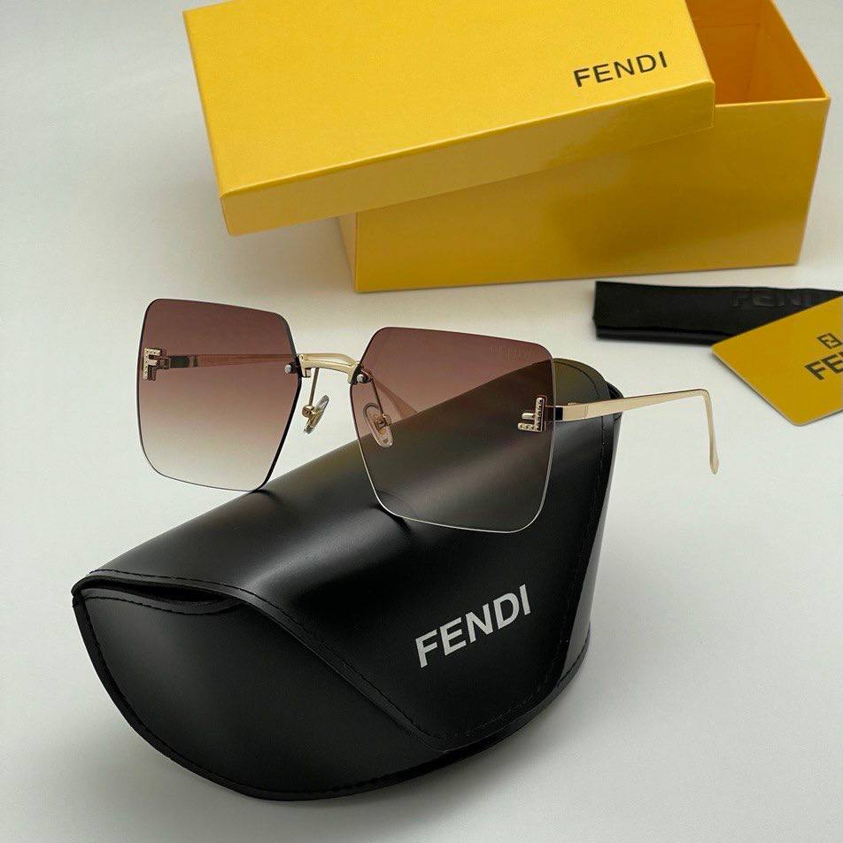 Фото Очки Fendi M3028