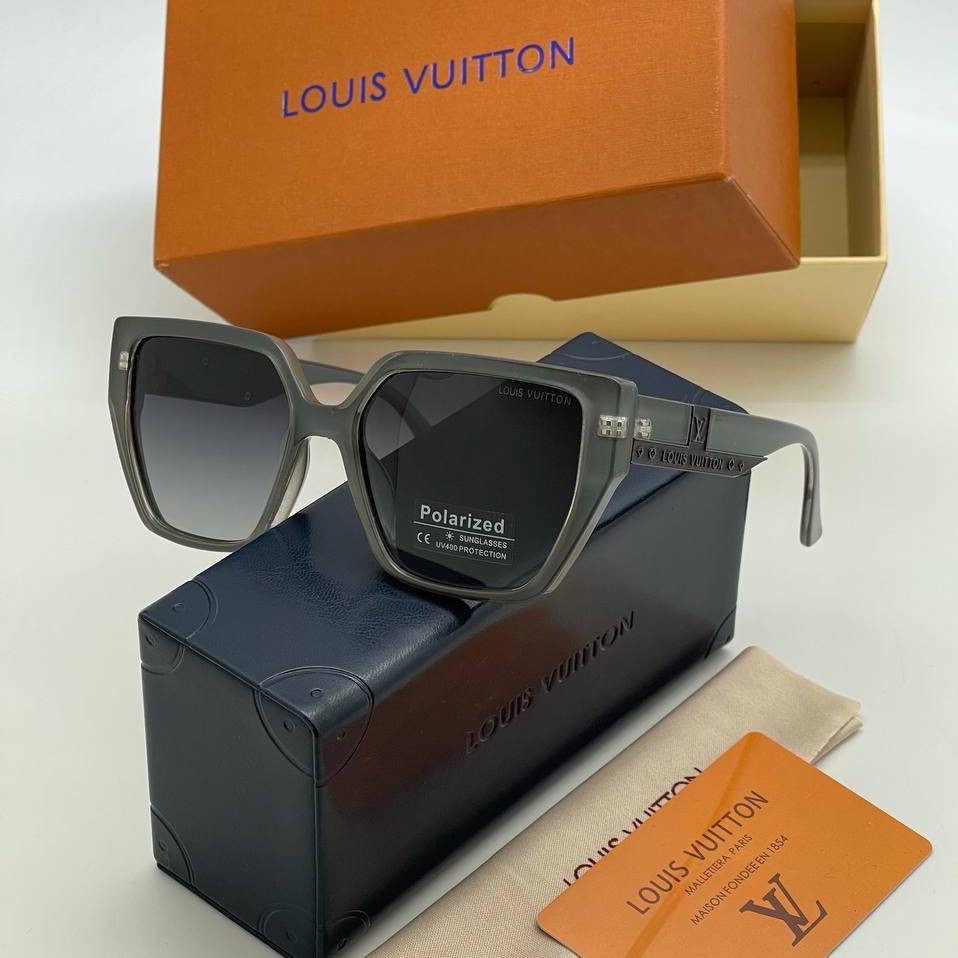 Фото Очки Louis Vuitton B4207