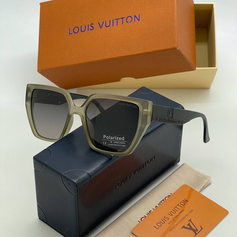 Фото Очки Louis Vuitton B4212