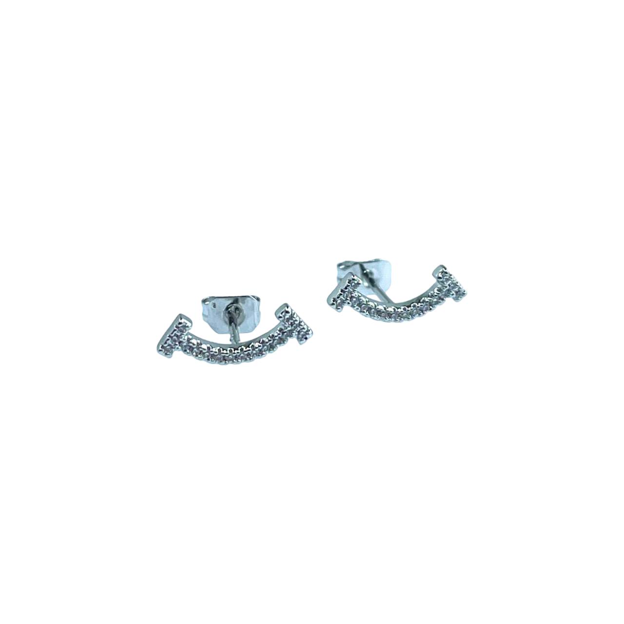 Фото Серьги Tiffany & Co T Smile S5492
