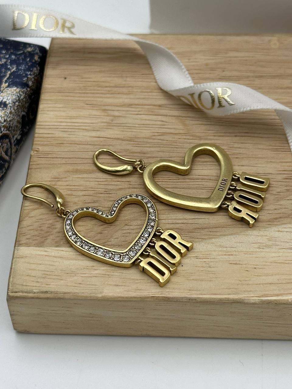 Фото Серьги Dior S5554
