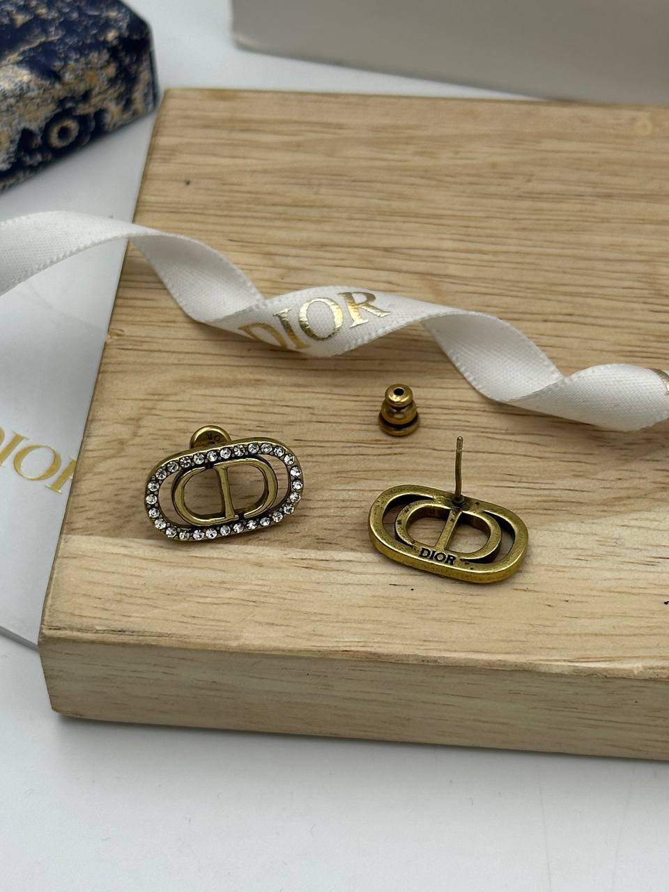 Фото Серьги Dior Petit CD S5566