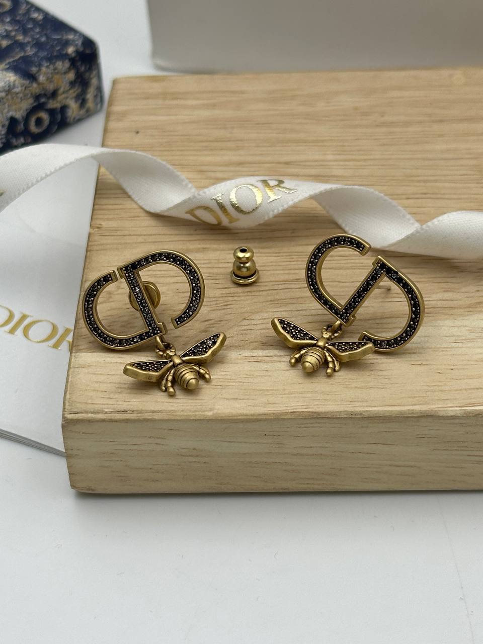 Фото Серьги Dior Petit CD S5567