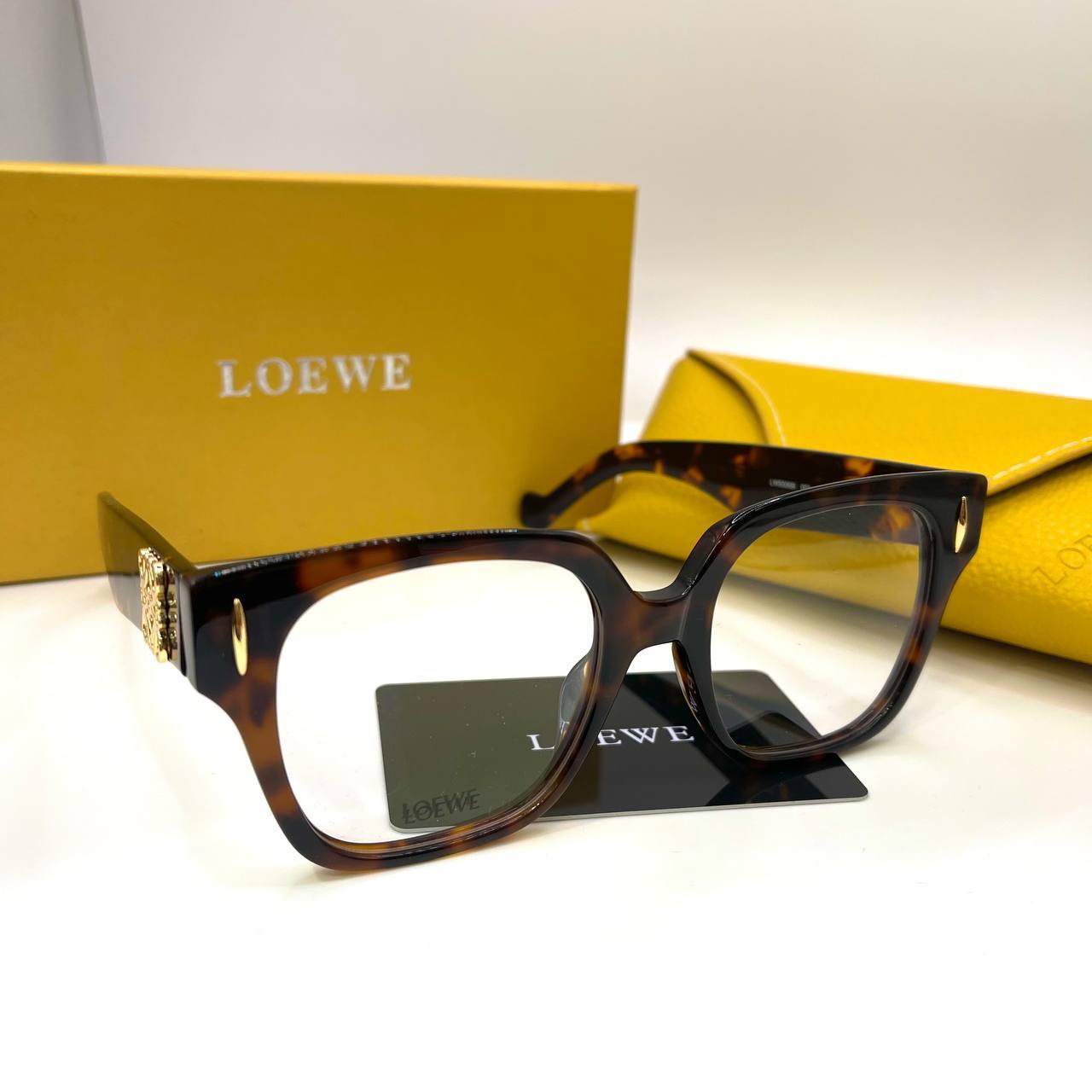 Фото Очки Loewe Square Screen S5632
