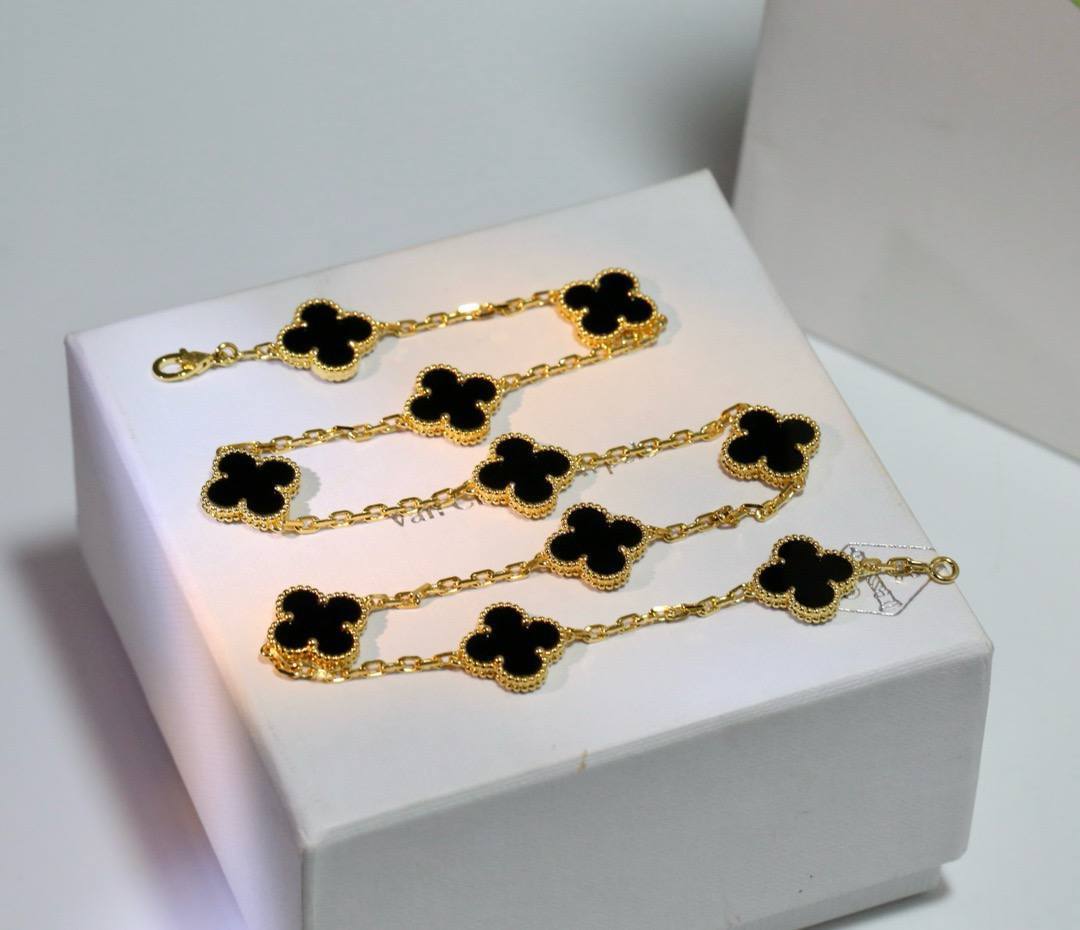 Фото Колье Van Cleef & Arpels Vintage Alhambra S5681