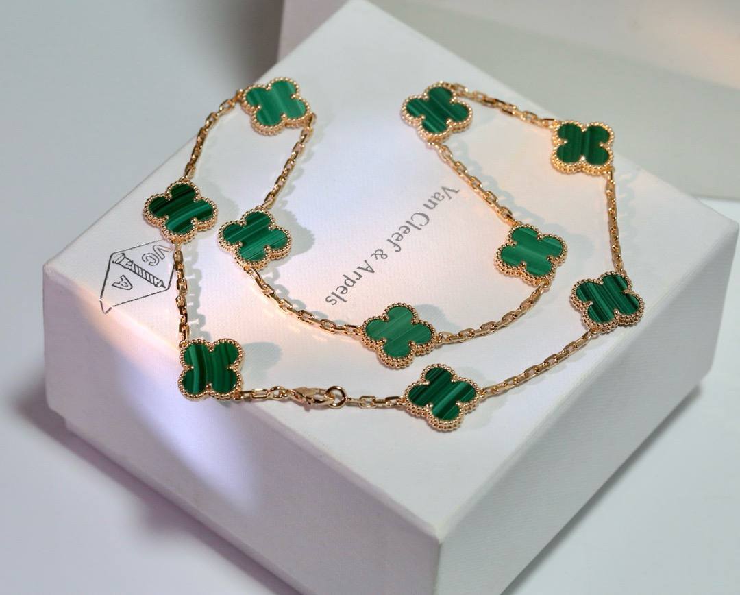 Фото Колье Van Cleef & Arpels Vintage Alhambra S5684