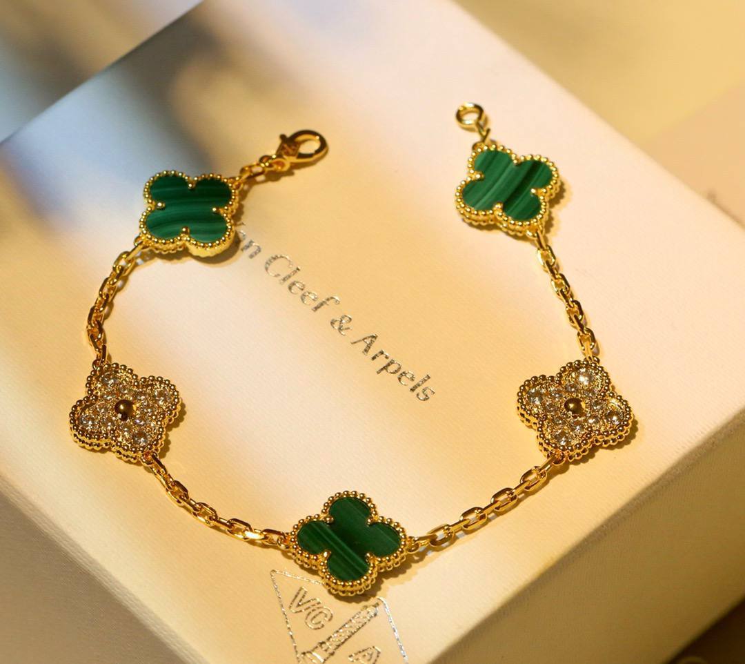 Фото Браслет Van Cleef & Arpels Vintage Alhambra S5685
