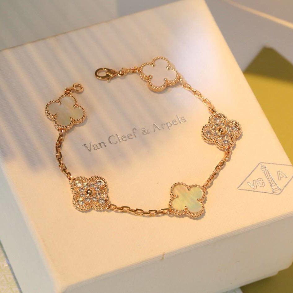 Фото Браслет Van Cleef & Arpels Vintage Alhambra S5688
