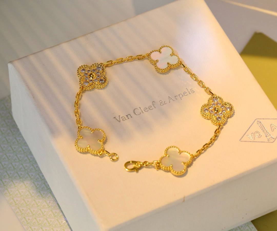 Фото Браслет Van Cleef & Arpels Vintage Alhambra S5687