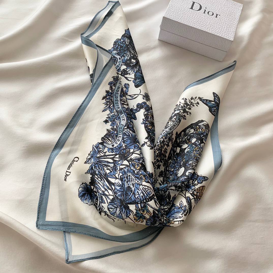 Фото Платок Dior Butterfly Around the World S5711
