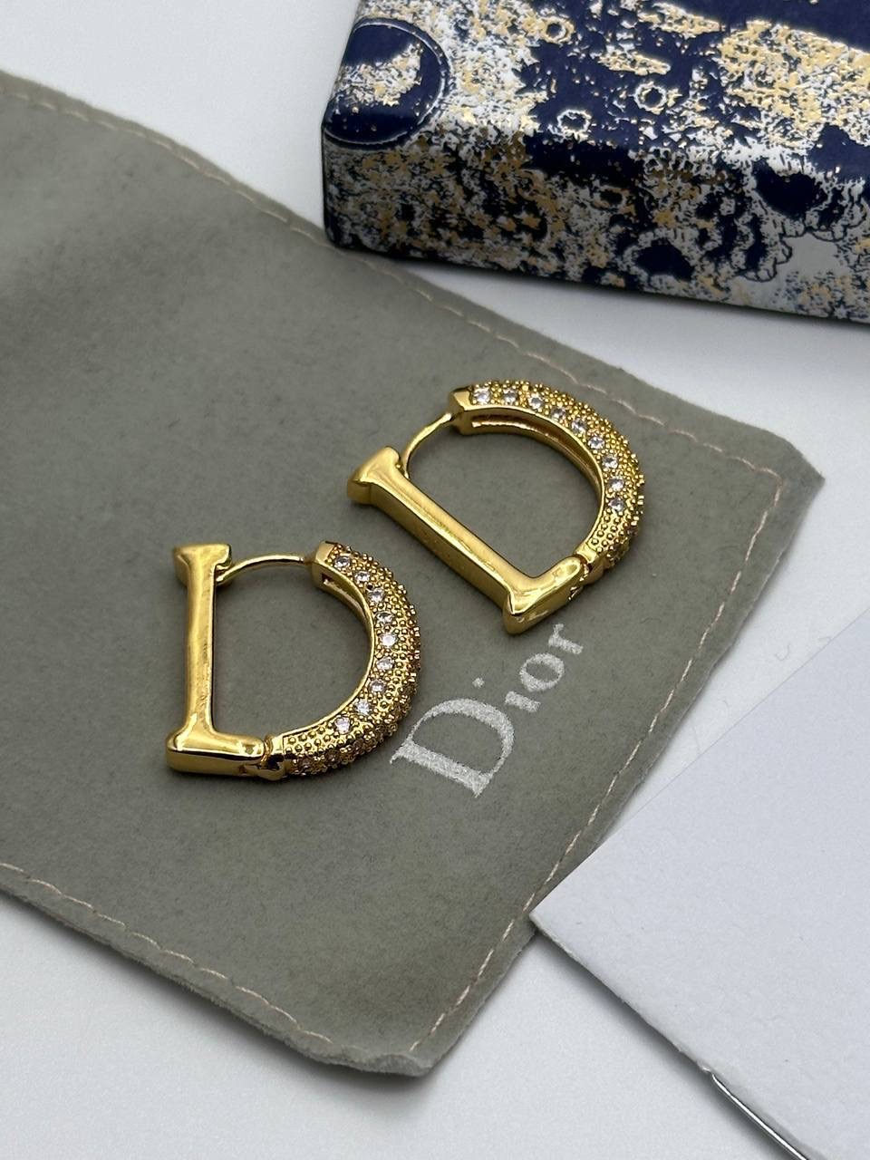 Фото Серьги Dior M3174