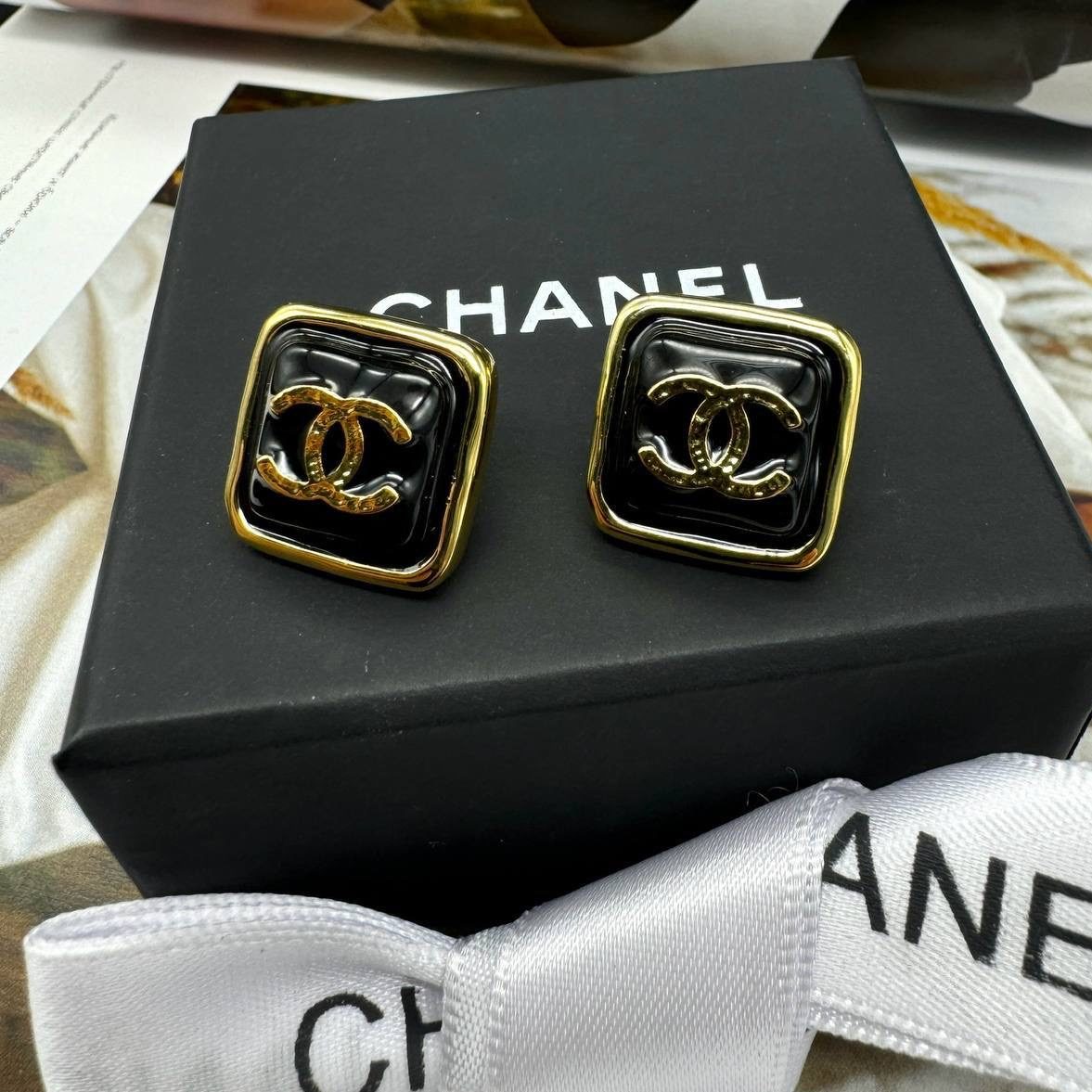 Фото Серьги Chanel B4510