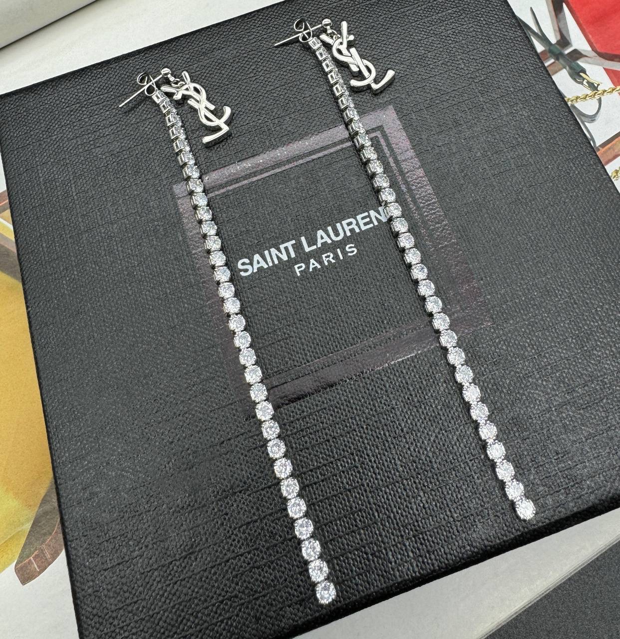 Фото Серьги Yves Saint Laurent B4469